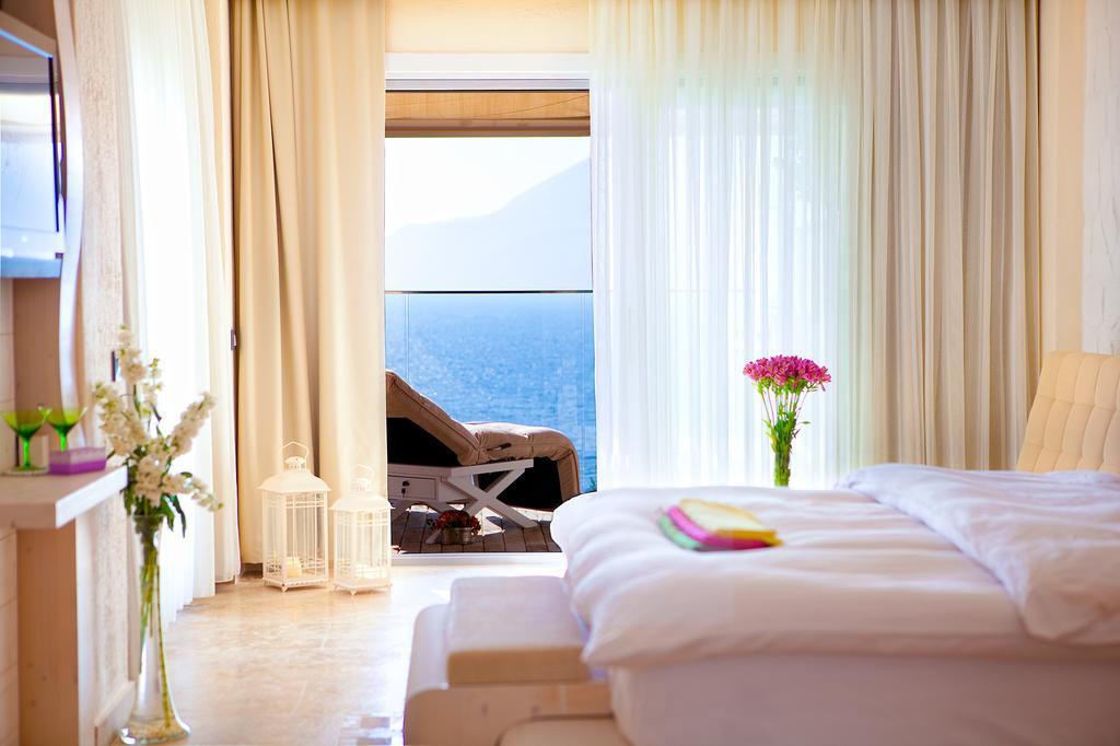 Peninsula Gardens Hotel - Adults Only Kas Room photo